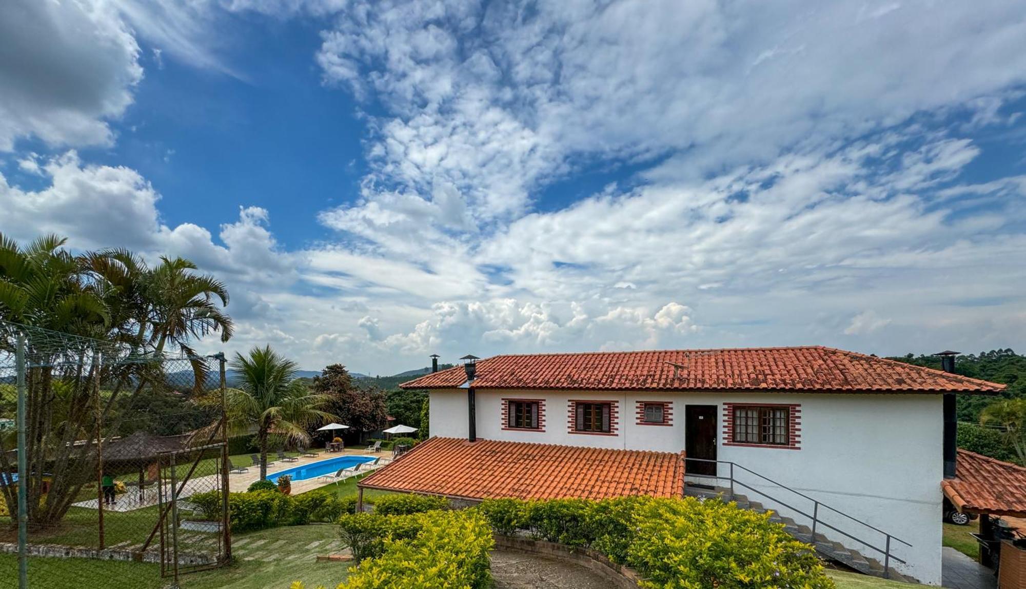 Pousada Espaço do Sol conforto e contato com a natureza Aracariguama Exterior foto